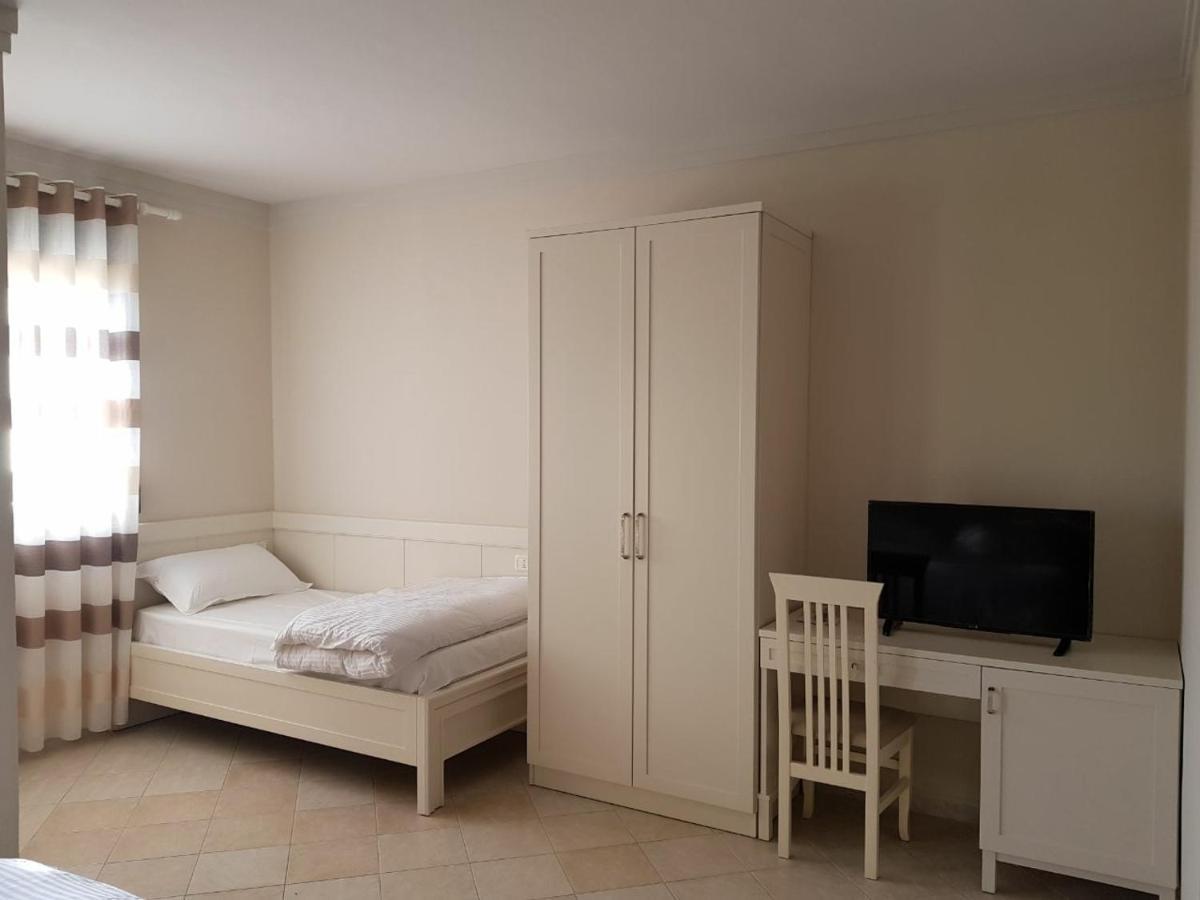 דורס Joel Residence מראה חיצוני תמונה